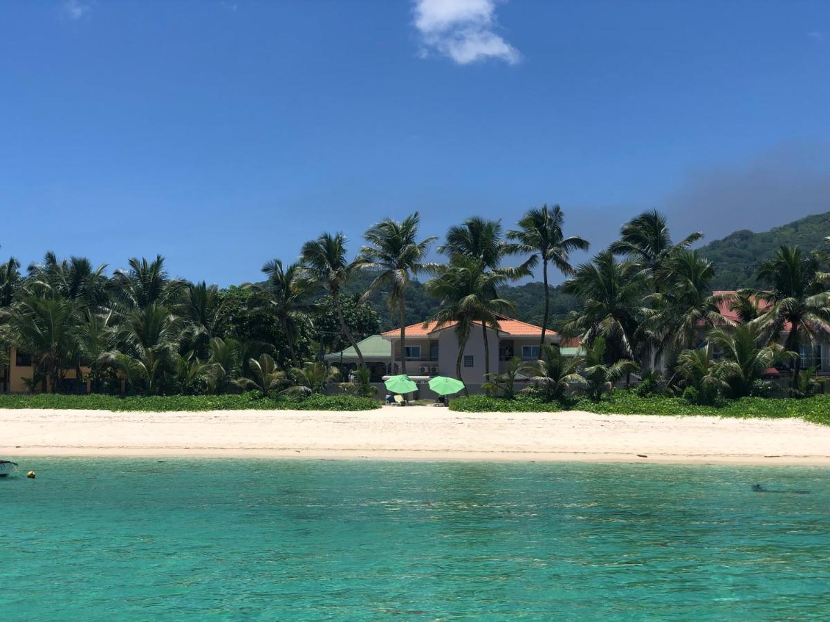 Apartamento de 140 m² con 4 habitación/es y 4 baño/s de uso privado, en Isla Mahé Anse Royale Exterior foto