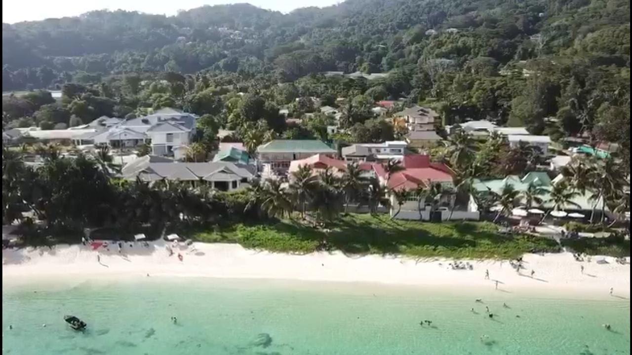 Apartamento de 140 m² con 4 habitación/es y 4 baño/s de uso privado, en Isla Mahé Anse Royale Exterior foto