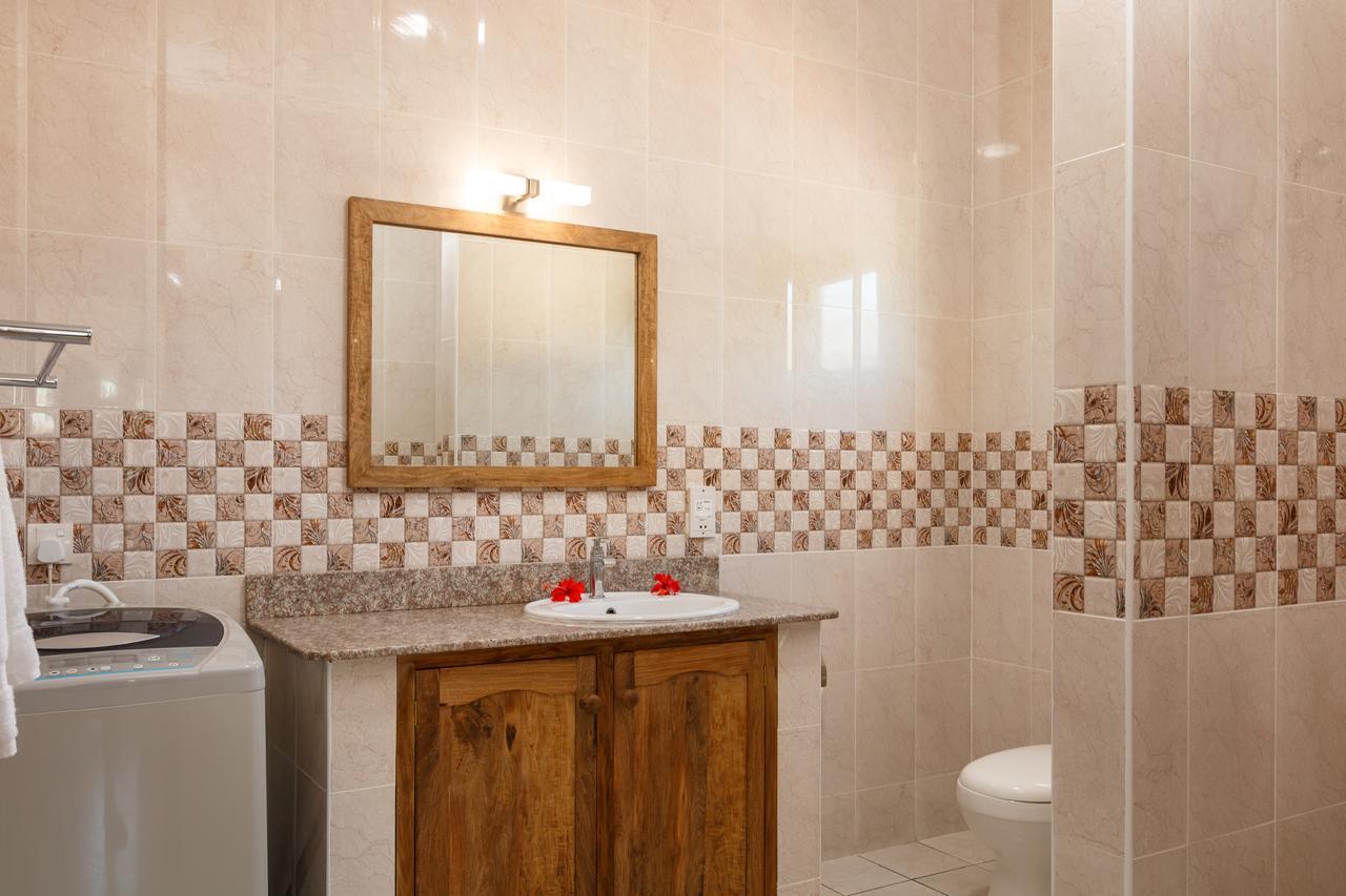 Apartamento de 140 m² con 4 habitación/es y 4 baño/s de uso privado, en Isla Mahé Anse Royale Exterior foto